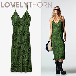 ZARA // ltd ed retro-chic groovy printed satin-effect midi maxi slip dress